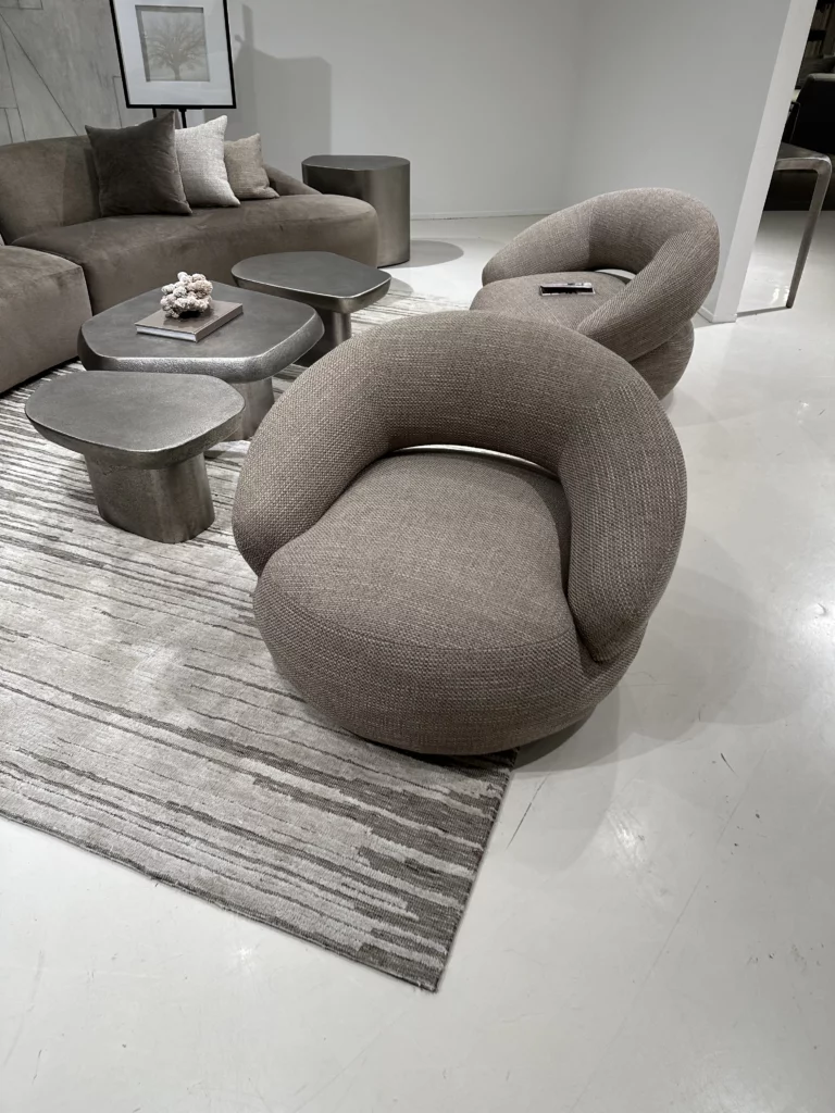 form in design curved chair